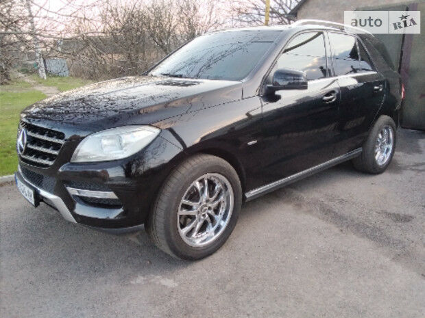 Mercedes-Benz ML 250 2012 року