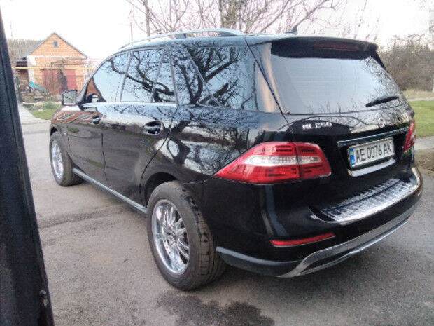 Mercedes-Benz ML 250 2012 року