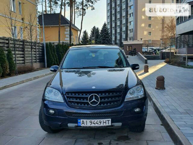 Mercedes-Benz ML 320 2007 року