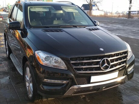 Mercedes-Benz ML 350 2012 року