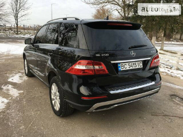 Mercedes-Benz ML 350 2012 року