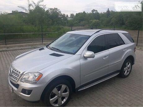 Mercedes-Benz ML 350 2010 года