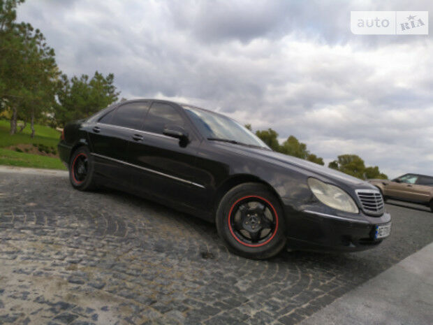 Mercedes-Benz S 320 2000 року