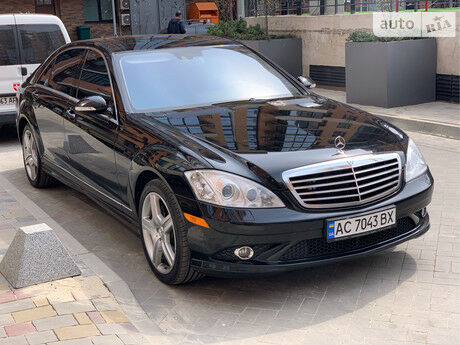 Mercedes-Benz S 55 AMG 2008 року