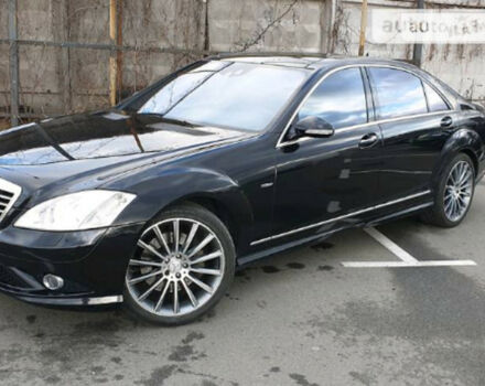 Фото на відгук з оцінкою 5   про авто Mercedes-Benz S 550 2007 року випуску від автора “Александр” з текстом: Все понравилось, особенно полный привод, для безопасности очень необходим и вообще замечательный ...