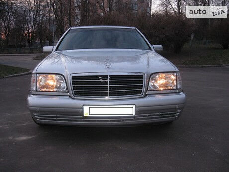 Mercedes-Benz S-Class 1998 года