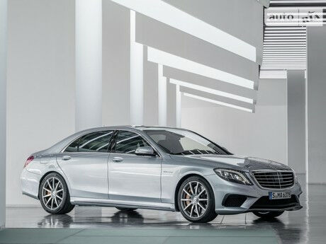 Мерседес С Класс 2004 года Mercedes-Benz S-Class 2004 года