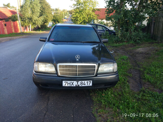 Mercedes-Benz S-Class 1994 года