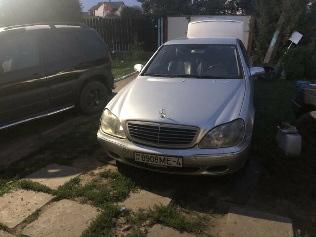 Mercedes-Benz S-Class 2001 года