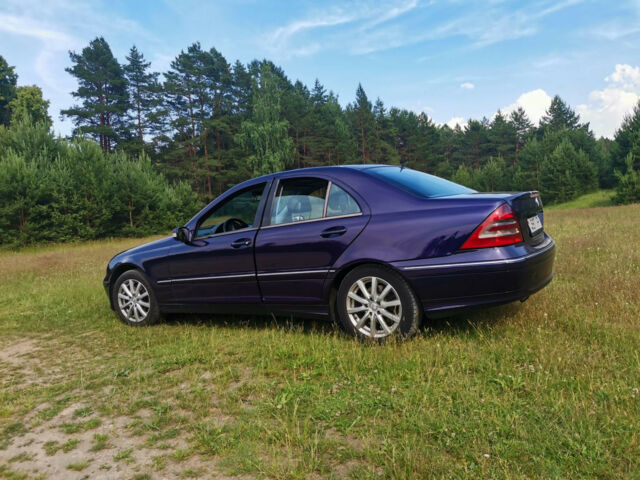 Mercedes-Benz S-Class 2002 року