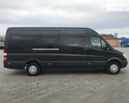 Фото на отзыв с оценкой 4.8 о Mercedes-Benz Sprinter 313 пасс. 2011 году выпуска от автора "Александр" с текстом: Автомобиль красивый, удобныйэкономичный, в ходу мягкий и ходовая очень надёжная, двигатель надёжн...