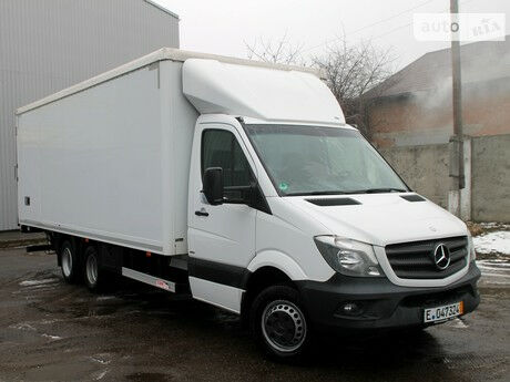 Mercedes-Benz Sprinter 2015 року