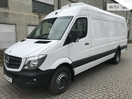 Mercedes-Benz Sprinter 2015 року