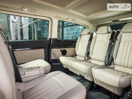 Mercedes-Benz Viano 2005 года