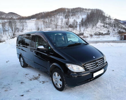 Mercedes-Benz Viano 2010 року