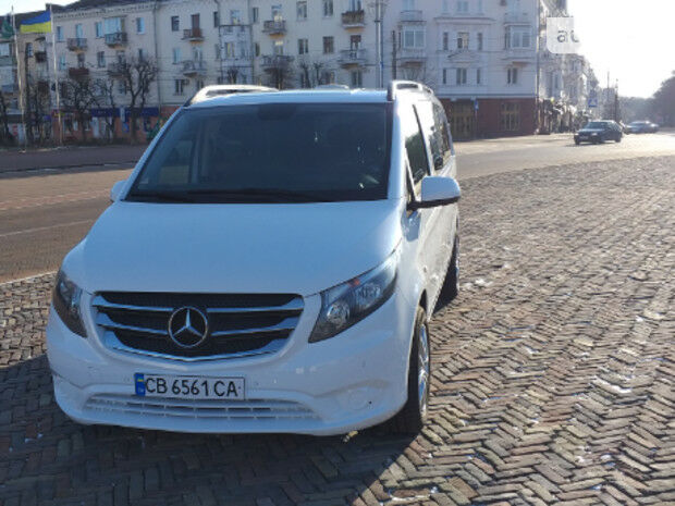 Mercedes-Benz Vito пасс. 2015 року