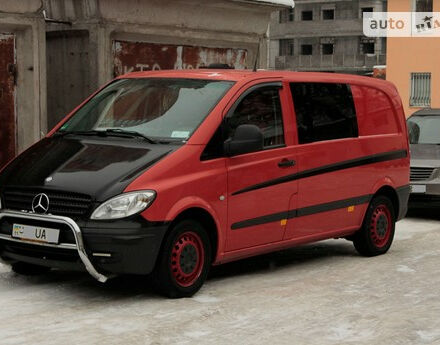 Mercedes-Benz Vito пасс. 2006 року