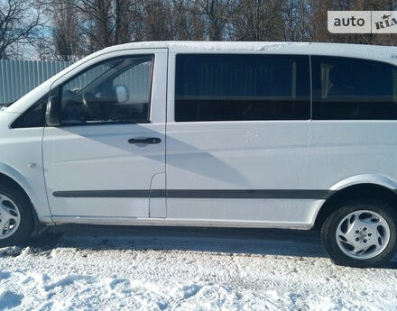 Mercedes-Benz Vito пасс. 2005 року