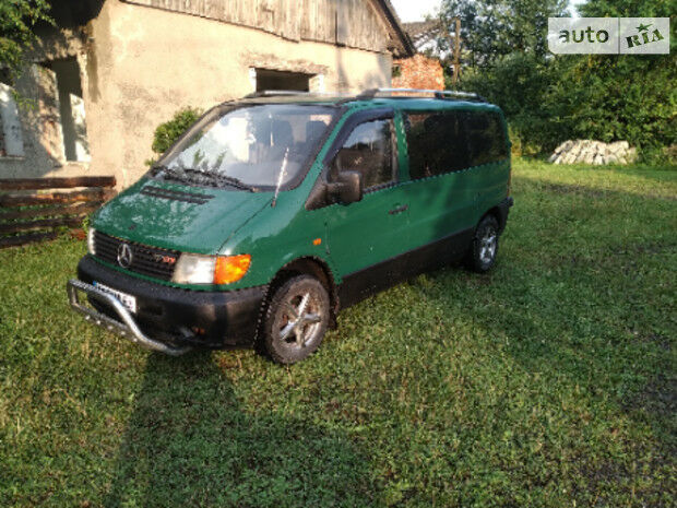 Mercedes-Benz Vito 2000 року