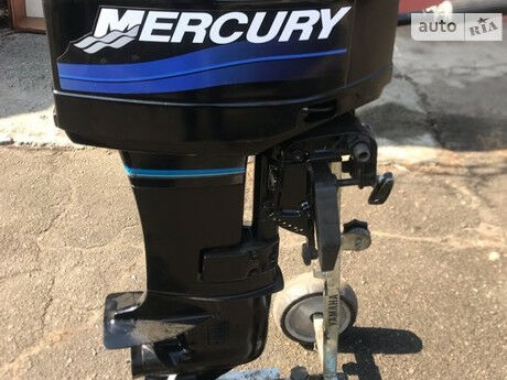 Mercury 25M Sea Pro 2000 года