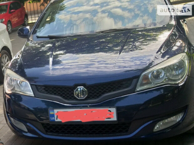 МГ 350 2012 года MG 350 2012 года