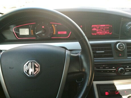 МГ 550 2012 года MG 550 2012 года