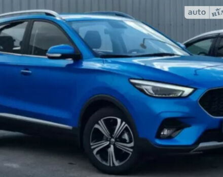 MG ZS 2021 року