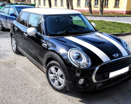 MINI Cooper 2017 года