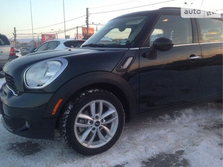 Мини Кантримен 2012 года MINI Countryman 2012 года