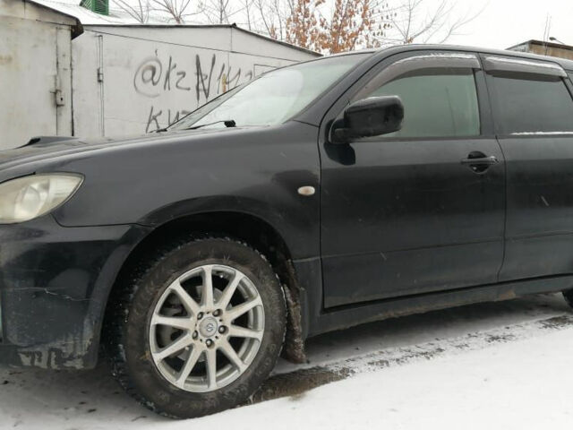 Mitsubishi Airtrek 2005 року