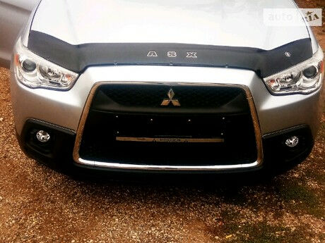 Mitsubishi ASX 2010 року