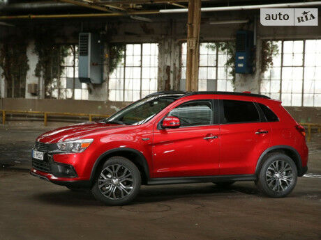 Mitsubishi ASX 2010 року