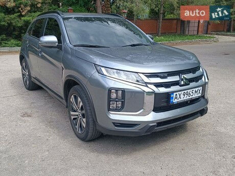 Mitsubishi ASX 2023 года