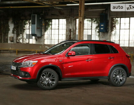 Mitsubishi ASX 2010 года