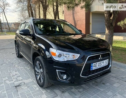 Mitsubishi ASX 2011 года