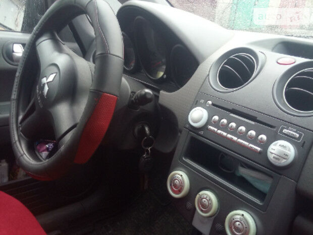 Mitsubishi Colt 2006 року