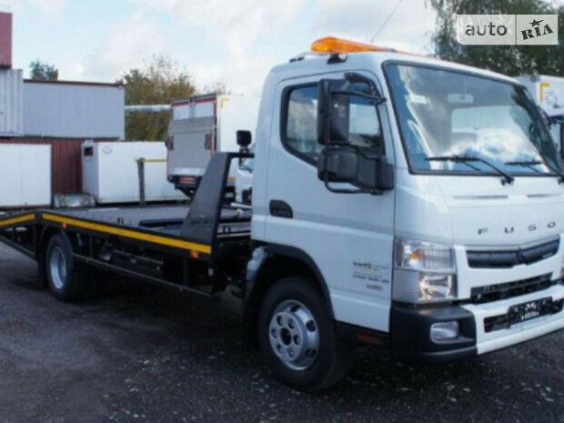 Мицубиси Fuso Canter 2012 года Mitsubishi Fuso Canter 2012 года