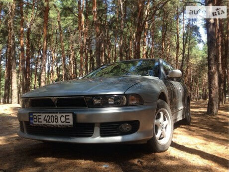 Mitsubishi Galant 1999 року