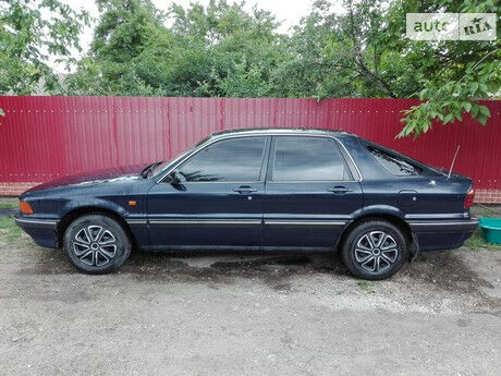 Mitsubishi Galant 1990 года