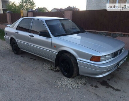 Mitsubishi Galant 1991 року