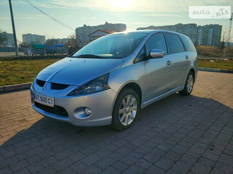 Mitsubishi Grandis 2006 року