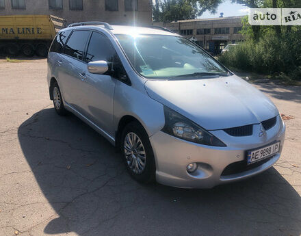 Mitsubishi Grandis 2006 року