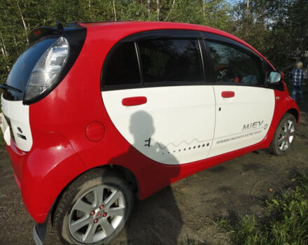 Mitsubishi I-Miev 2010 года