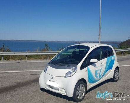 Mitsubishi I-Miev 2010 року - Фото 1 автомобіля