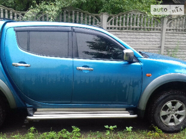 Mitsubishi L 200 2008 року