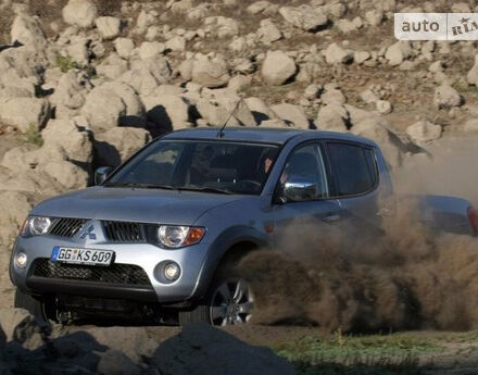 Mitsubishi L 200 2007 года