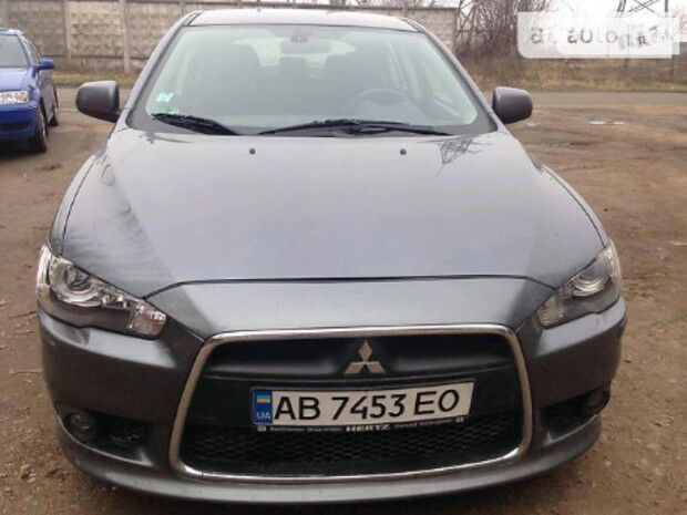 Mitsubishi Lancer X 2011 року