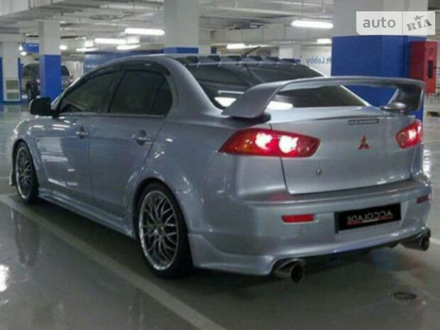 Mitsubishi Lancer X 2008 года