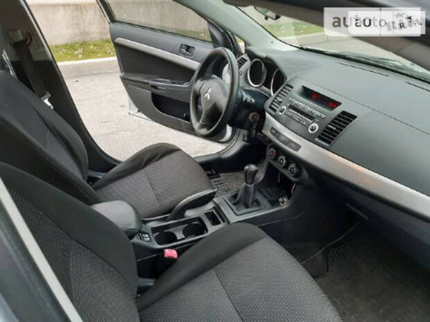 Mitsubishi Lancer X 2007 года