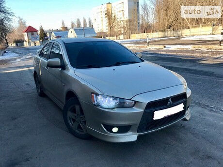 Mitsubishi Lancer X 2011 року